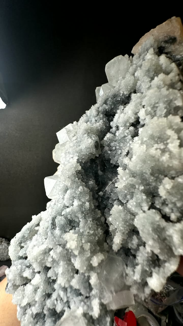 Cubic Apophyllite with Stilbite on Chalcedony, India - photo 2