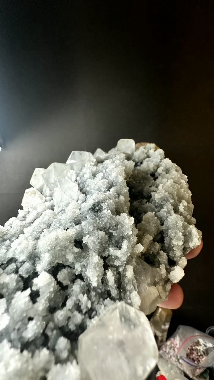 Cubic Apophyllite with Stilbite on Chalcedony, India - photo 6