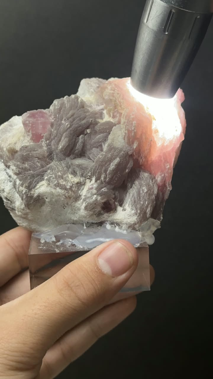 Pink Tourmaline on Lepidolite Matrix - photo 3