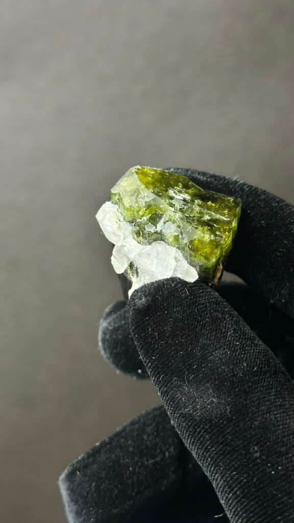 Green Tourmaline with Quartz, Heat Treated - photo 4