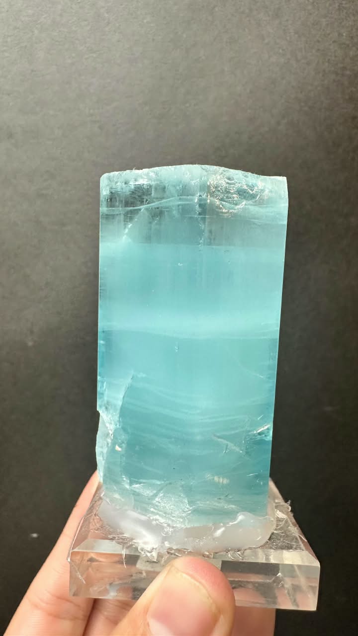 Large Gem Aquamarine Crystal - photo 7