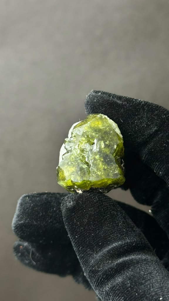 Green Tourmaline with Quartz, Heat Treated - photo 7