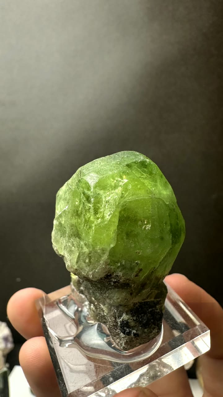 Peridot Crystal Pakistan