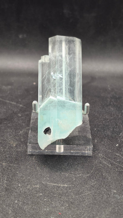 Large transparent bi-color aquamarine crystal, glacier clear to seafoam blue, from Pakistan, view 9