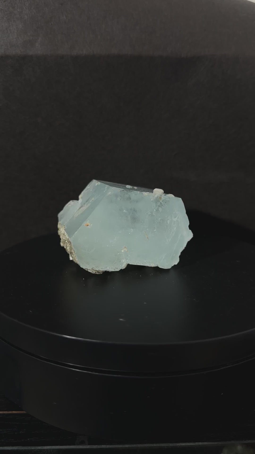 Raw Aquamarine Crystal, Fully Terminated Barrel, Pakistan, view 14
