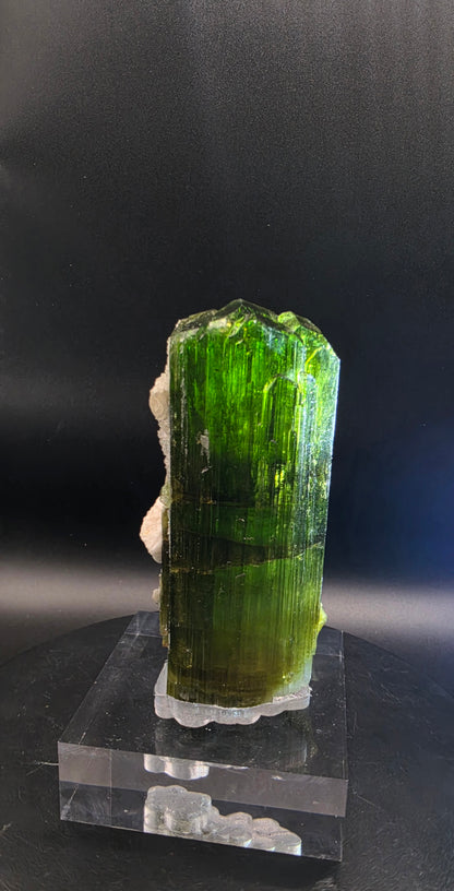Tourmaline specimen