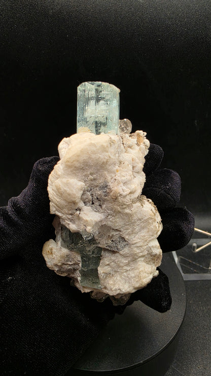 Aquamarine Apatite specimen