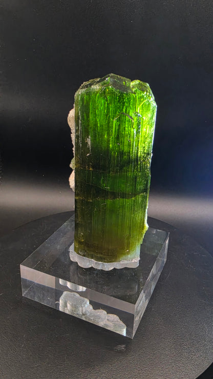 Tourmaline specimen
