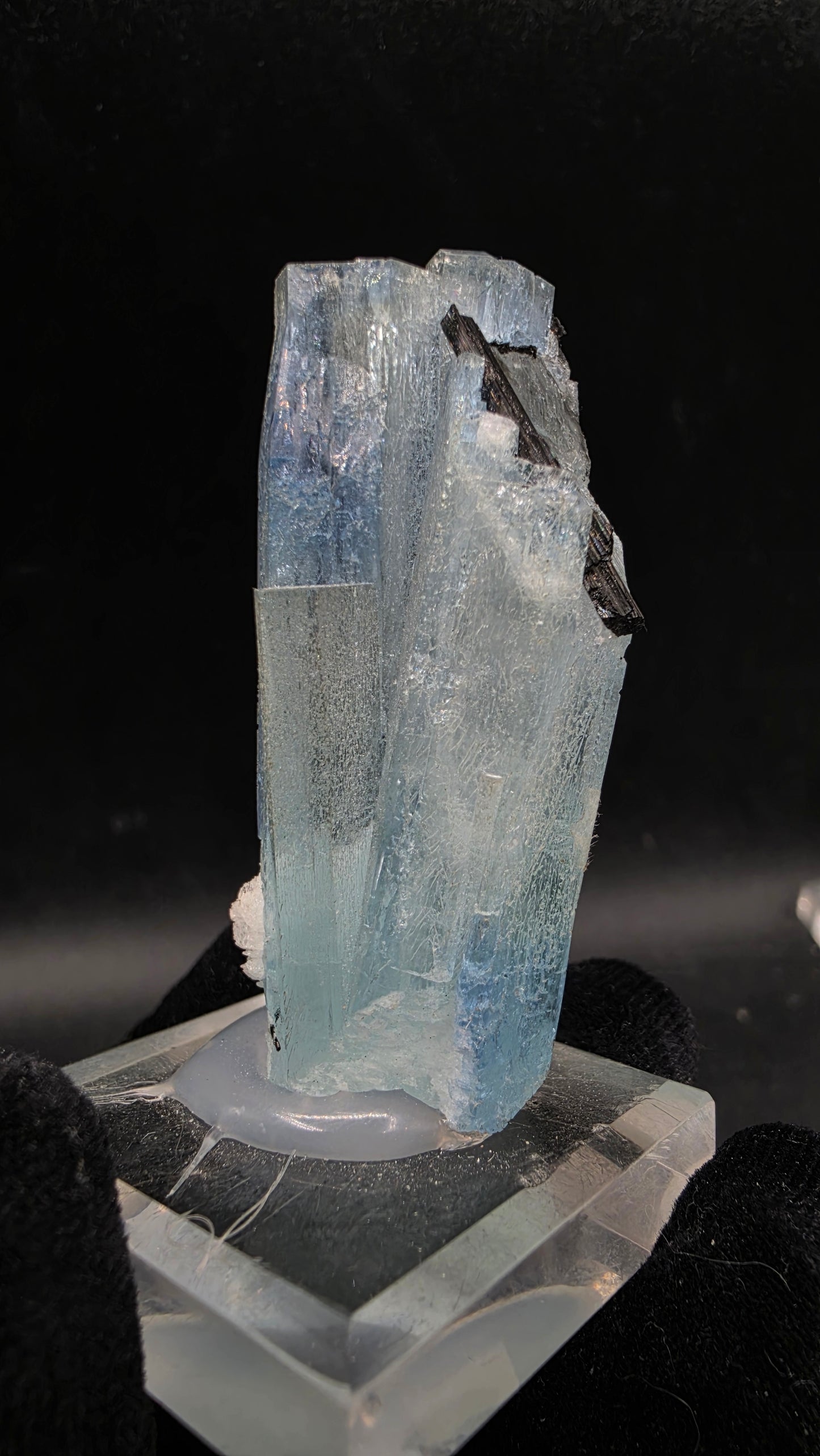 Two-Tone Aquamarine and black tourmaline