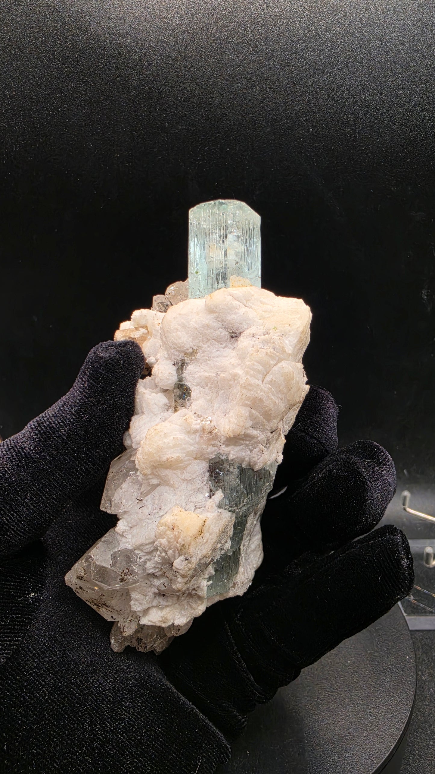 Aquamarine Apatite specimen