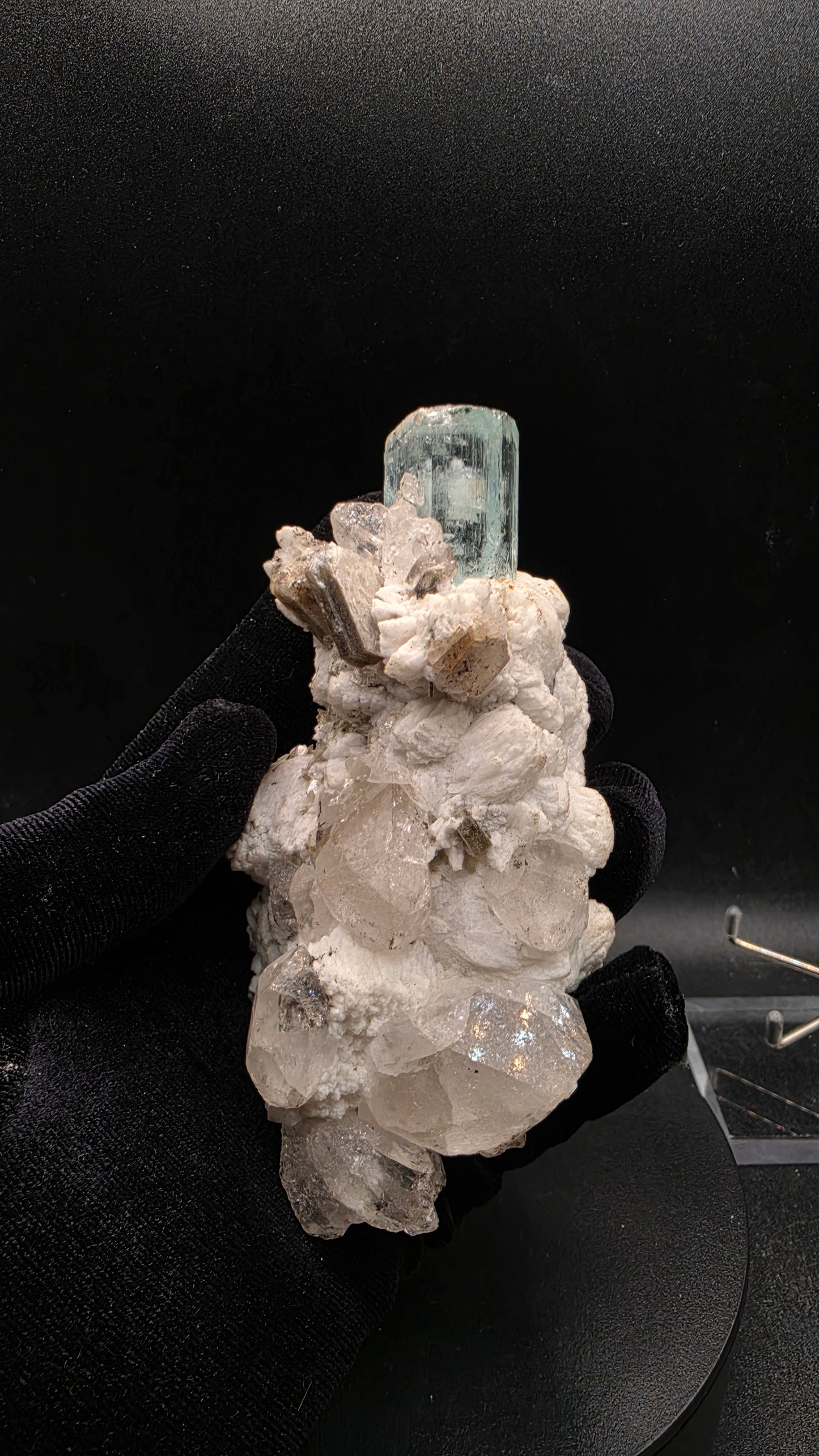Aquamarine Apatite specimen