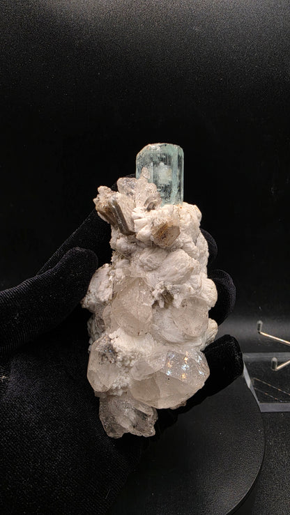 Aquamarine Apatite specimen