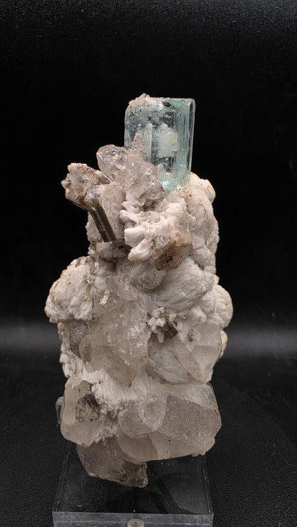 Aquamarine Apatite specimen